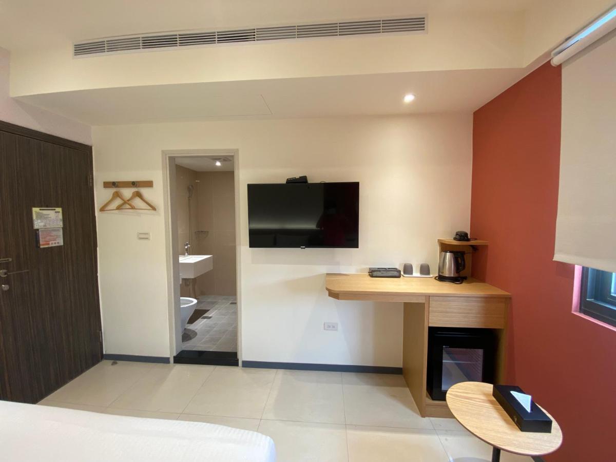 Fu Kuang Hotel Pingtung Extérieur photo