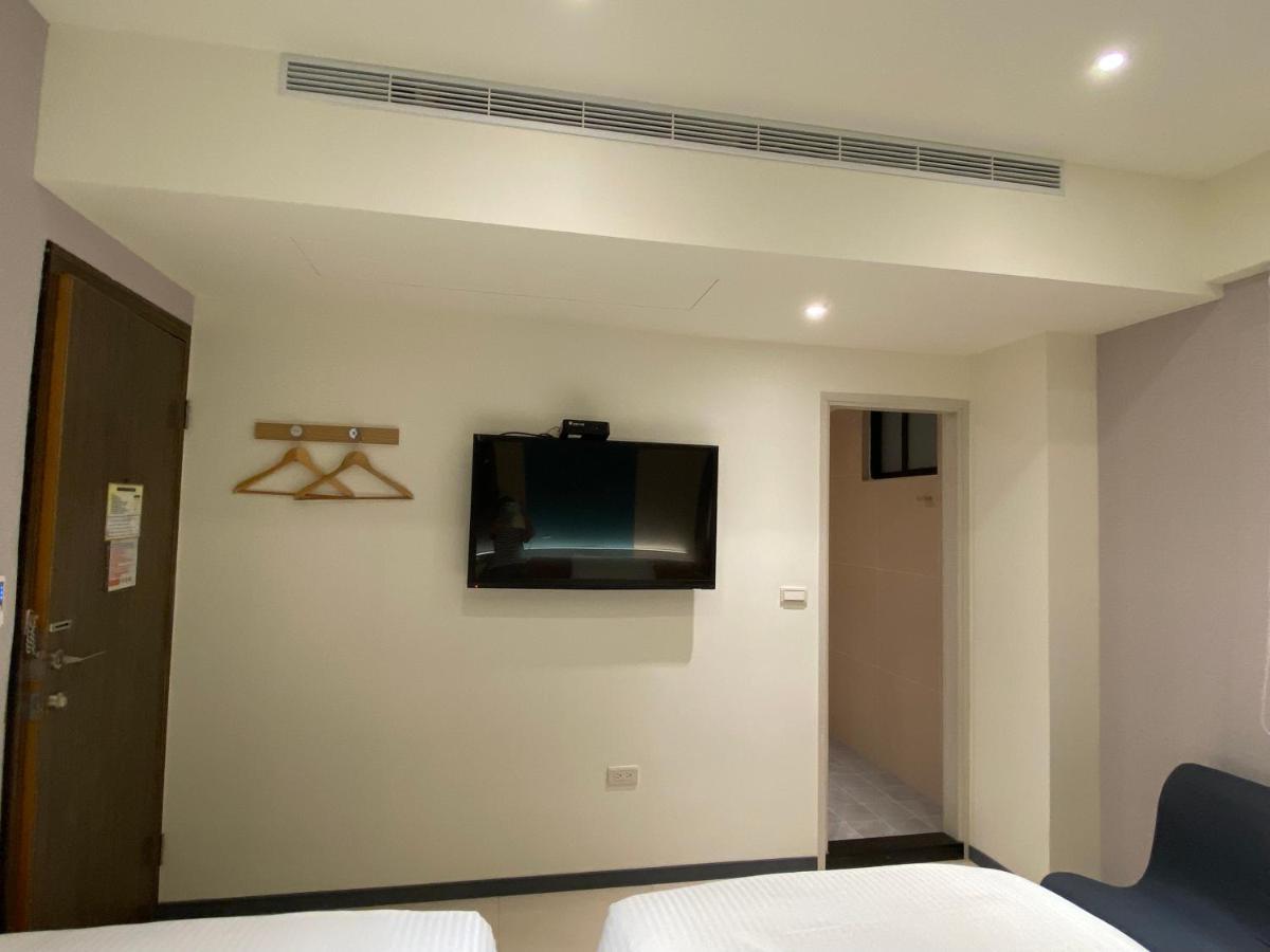 Fu Kuang Hotel Pingtung Extérieur photo