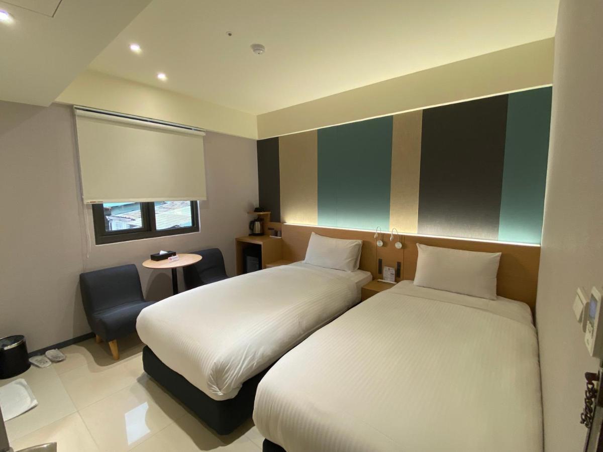 Fu Kuang Hotel Pingtung Extérieur photo
