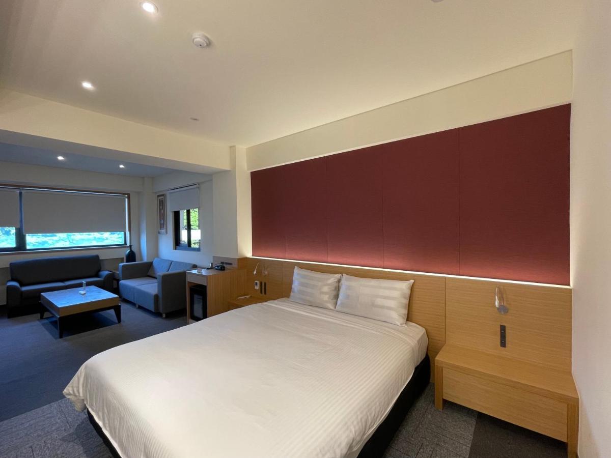 Fu Kuang Hotel Pingtung Extérieur photo